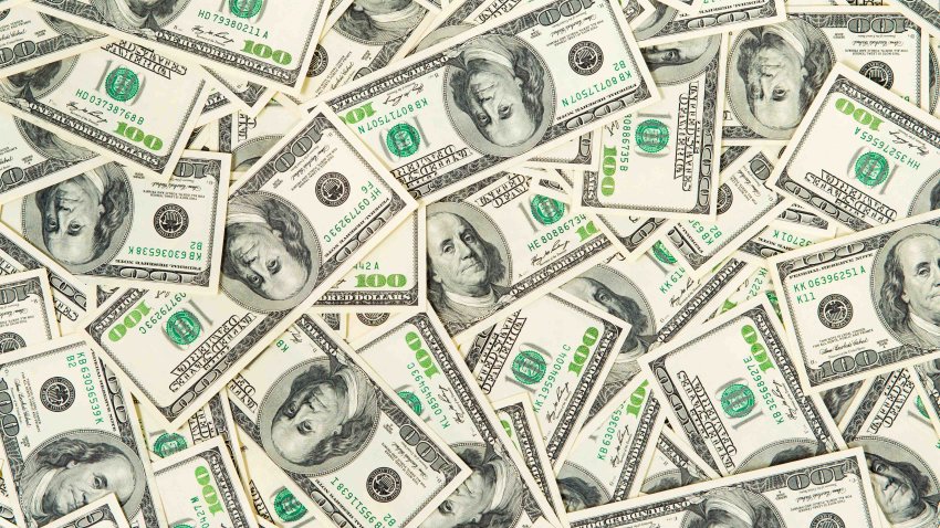$100 bills