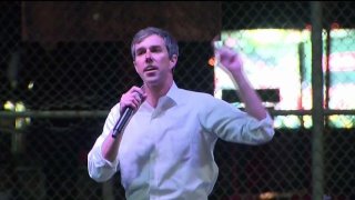 Beto_O_Rourke_se_dirige_a_cientos_en_El_Paso