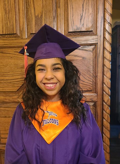 Emily Pérez - Eastlake High School