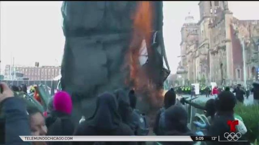 El grito de decenas de mujeres a AMLO