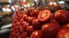 Ya viene el Cinco de Mayo, mientras se avecina un impuesto en los tomates mexicanos