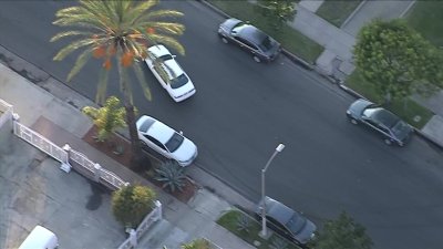 Oficiales arrestan a conductor que inició persecución en Los Ángeles