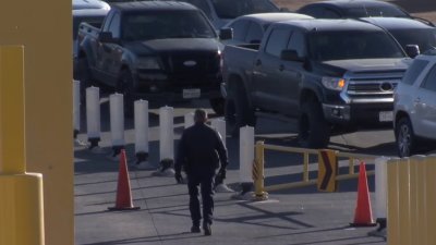 Tachan propuesta del cierre de la frontera para los americanos como irracional
