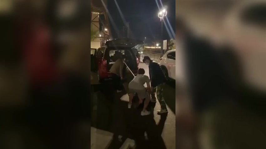 No duró ni un día: aparece extraño monolito en El Paso y se lo llevan