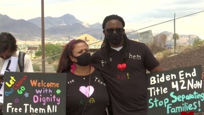 Protestan en el Día del Niño por los menores inmigrantes en El Paso