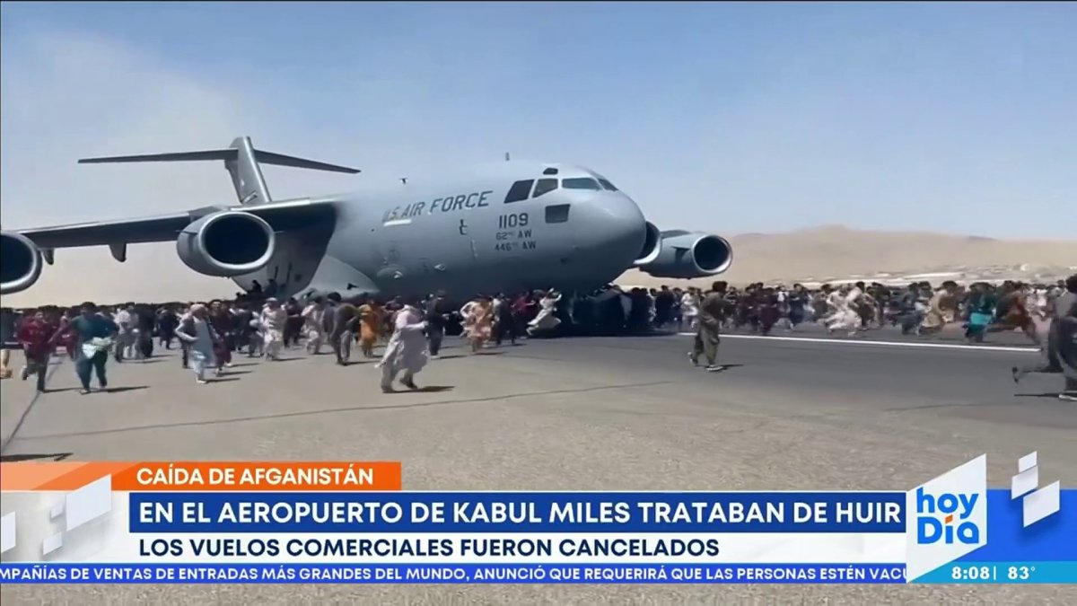 Video: caos en el aeropuerto de Kabul, en Afganistán – Telemundo El Paso (48)