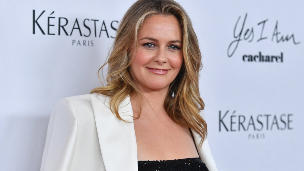 Actress Alicia Silverstone will be the keynote speaker at the Annual Women’s Health Summit in El Paso – NBC El Paso (48)