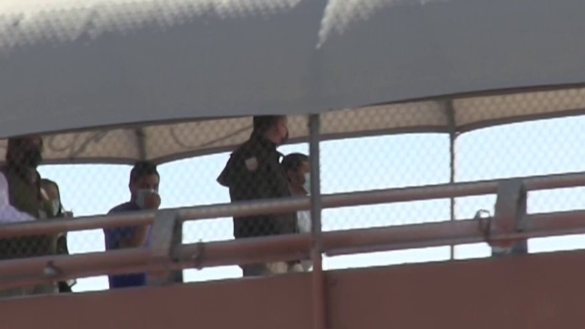 Reciben en Ciudad Juárez a los primeros migrantes ante reactivación de programa MPP