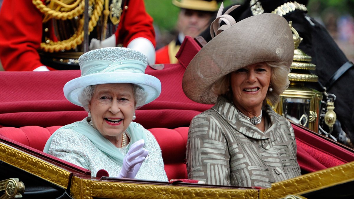 Camilla Parker será “reina consorte” cuando el príncipe Charles asuma el trono