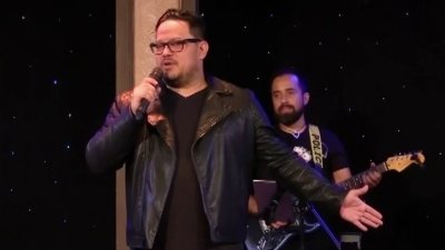 Comediante venezolano recibirá homenaje en el Congreso por Mes de Herencia Hispana