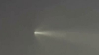 ¿Es un ovni? Extrañas luces iluminan el cielo en EEUU y sorprenden a muchos