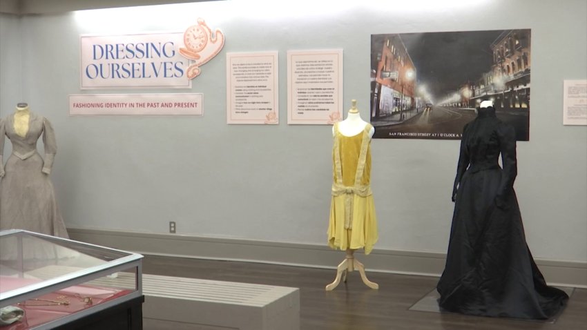 Presentan exhibición “Dressing Ourselves” en el Museo del Centenario de El Paso