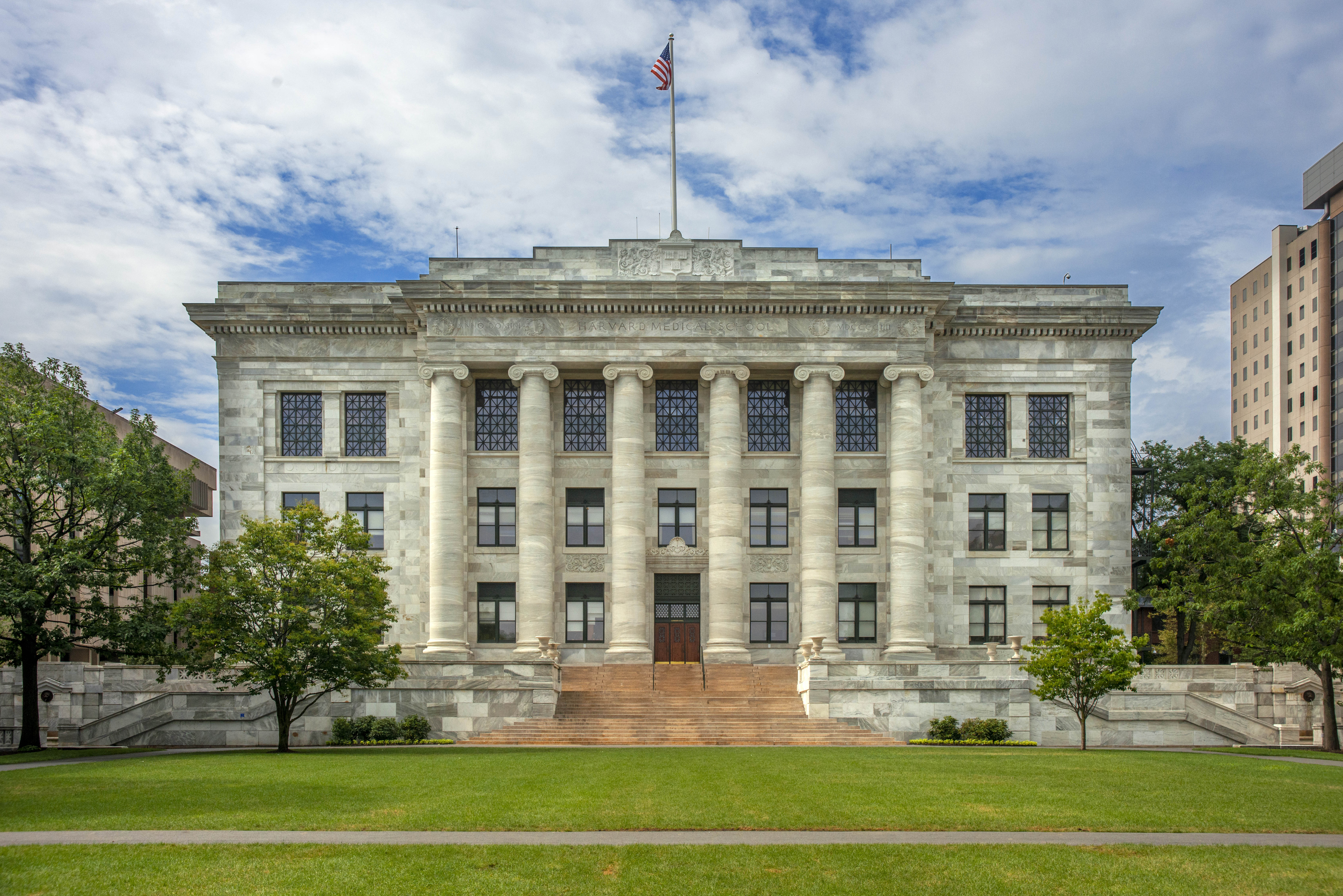 Harvard Medical School, Boston, Massachusetts, New England, USA. (Photo by: Sergi Reboredo/VW Pics/Universal Images Group via Getty Images)