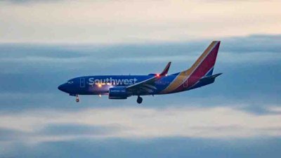 Se incendia en pleno vuelo: cómo terminó en llamas el motor de un avión de Southwest