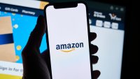 Clientes de Amazon reciben correos falsos por tarjetas de regalo que no compraron, según CNBC