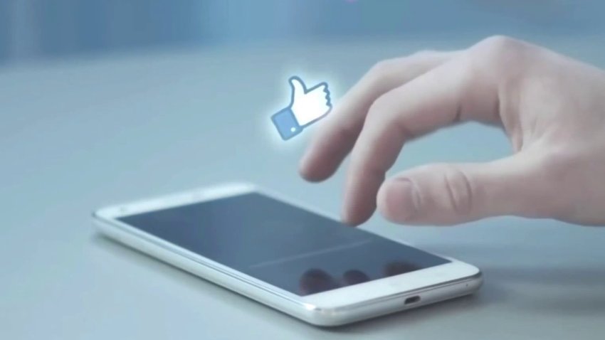 ¿Le cobran por desbloquear sus redes sociales?