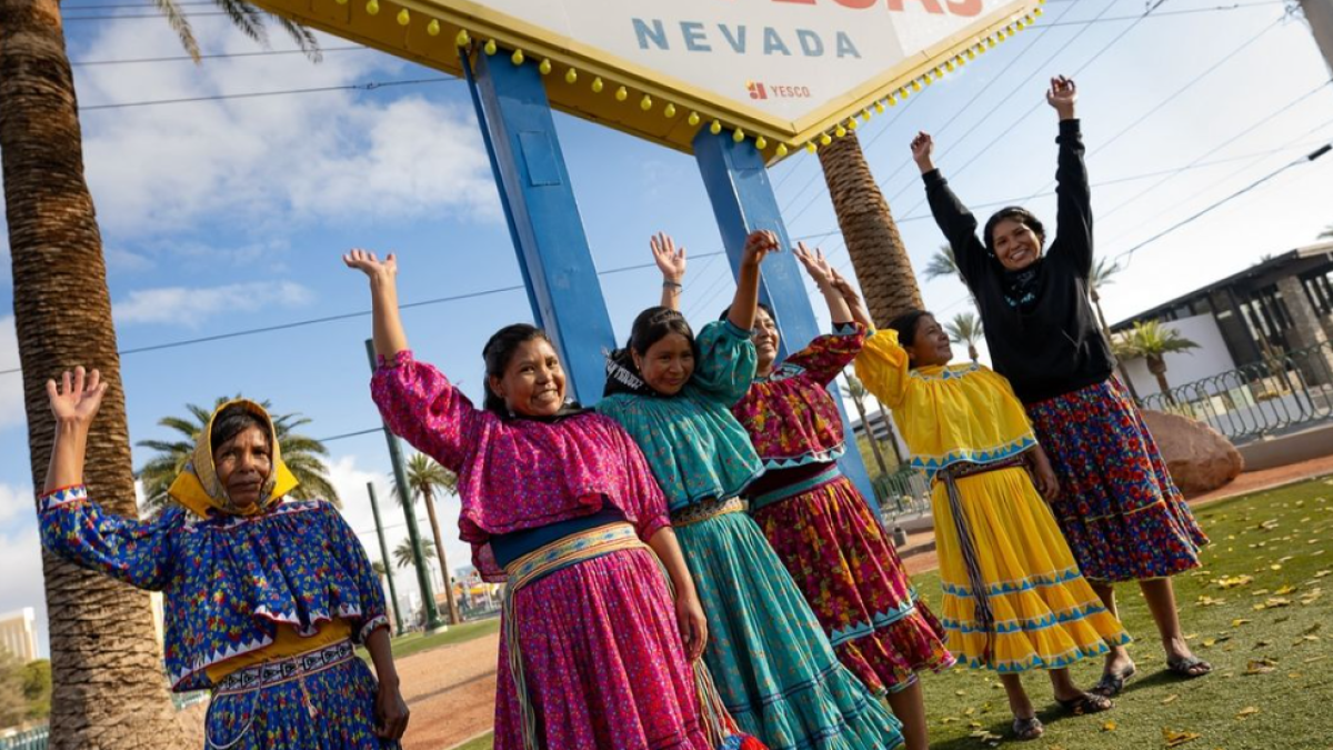 Mujeres rarámuris corren desde Los Ángeles hasta Las Vegas – Telemundo El  Paso (48)