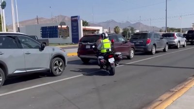 Conductores se quejan de quienes no hacen línea en los puentes internacionales