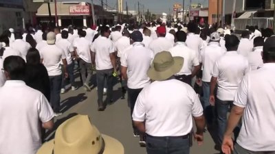 Exigen mejores condiciones de trabajo en el desfile del 1ro de mayo