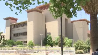 Suspenden entrevistas para visas de estudiantes