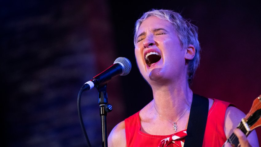 NEW YORK, NY – SEPTEMBER 08:  Jill Sobule Live in Concert at City Winery on September 8, 2018 in New York City.  (Photo by Debra L Rothenberg/Getty Images)