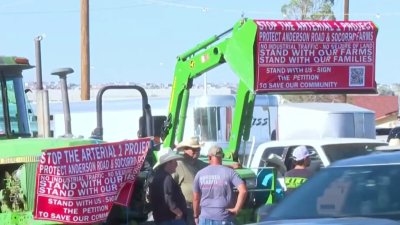 Residentes protestan por construcción de autopista