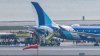 Avión de JetBlue se sale de la pista de aterrizaje en aeropuerto de Boston
