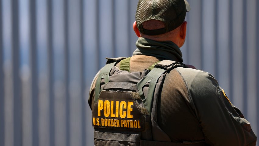 U.S. ICE agent