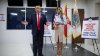 Trump y la primera dama emiten su voto adelantado